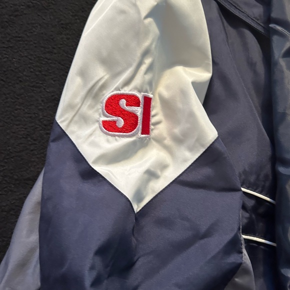 Dunbrooke SI New England Patriots Windbreaker, Large - Picture 3 of 4